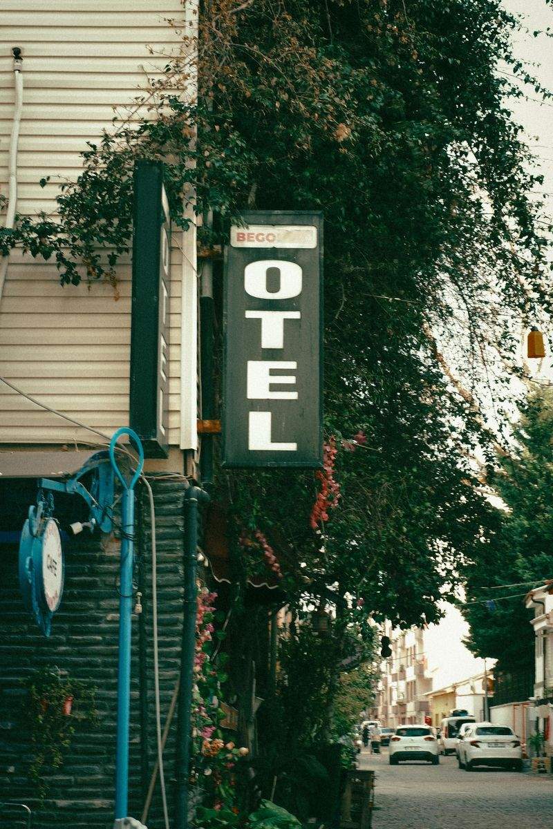 Small Choices, Big Impact: Sustainable Stays for Modern Travelers